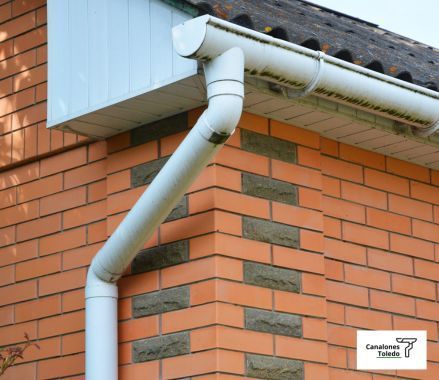 instalaciondecanalonesybajantesenfuensalida 1920w